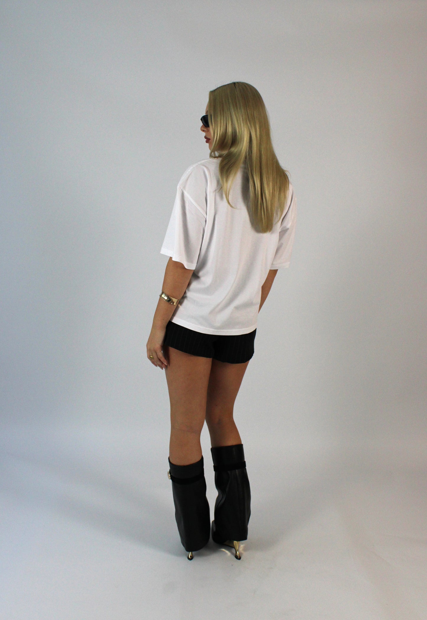 BEAU TEE